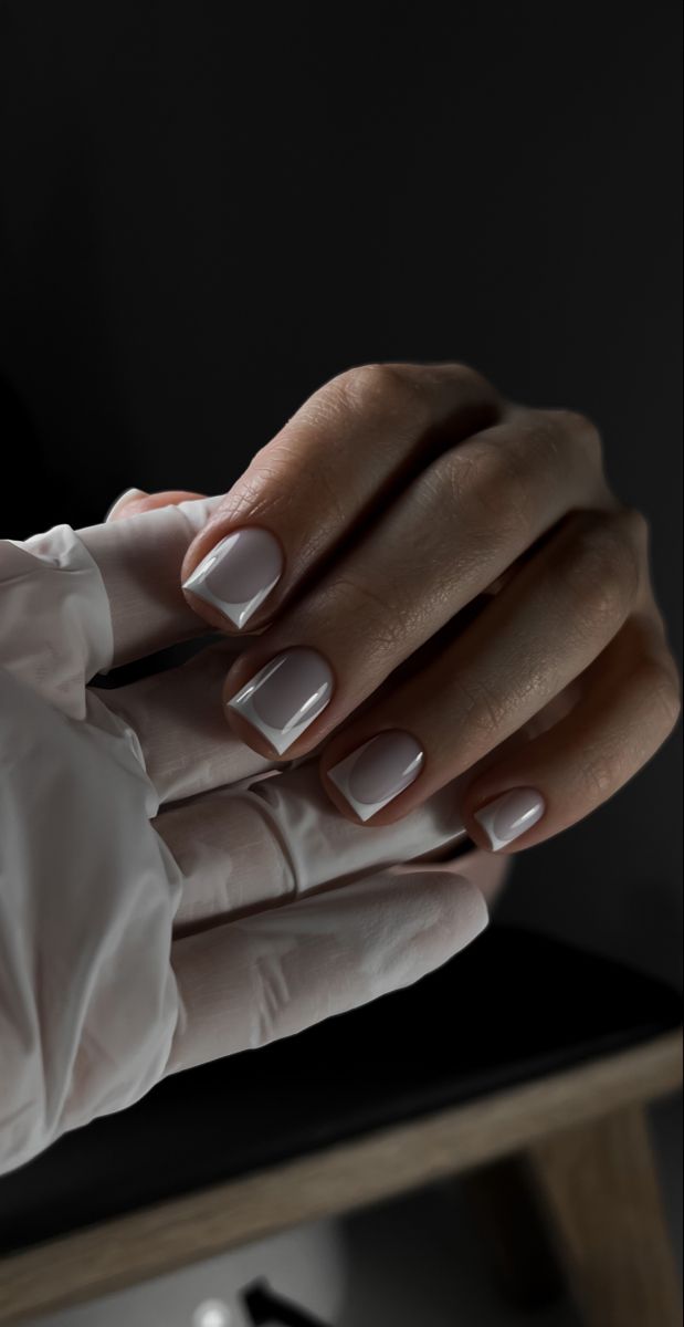 ¿Qué es la manicura rusa y por qué se ha convertido en una de las técnicas más solicitadas?